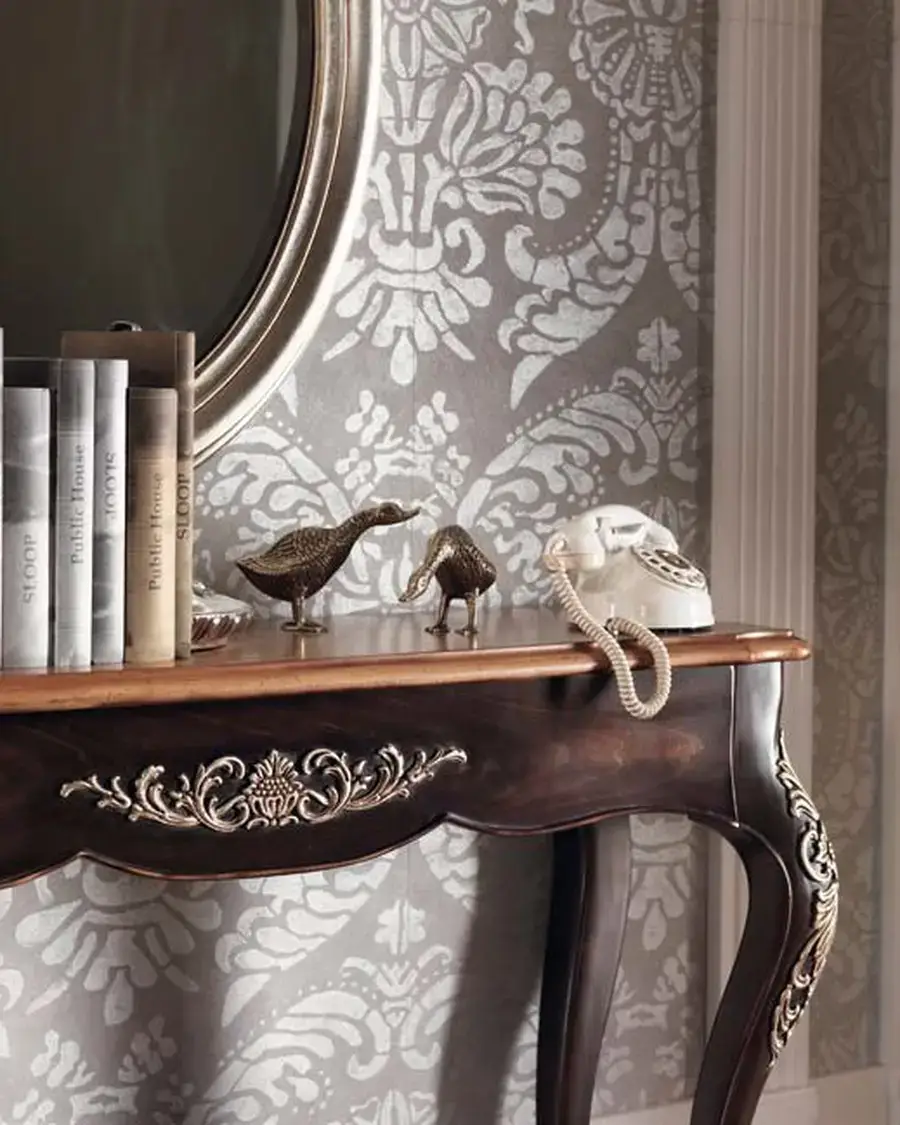 Luxury Console Tables for a classic villa, Gran Guardia Console Table 2022, Italian console table by Francesco Pasi