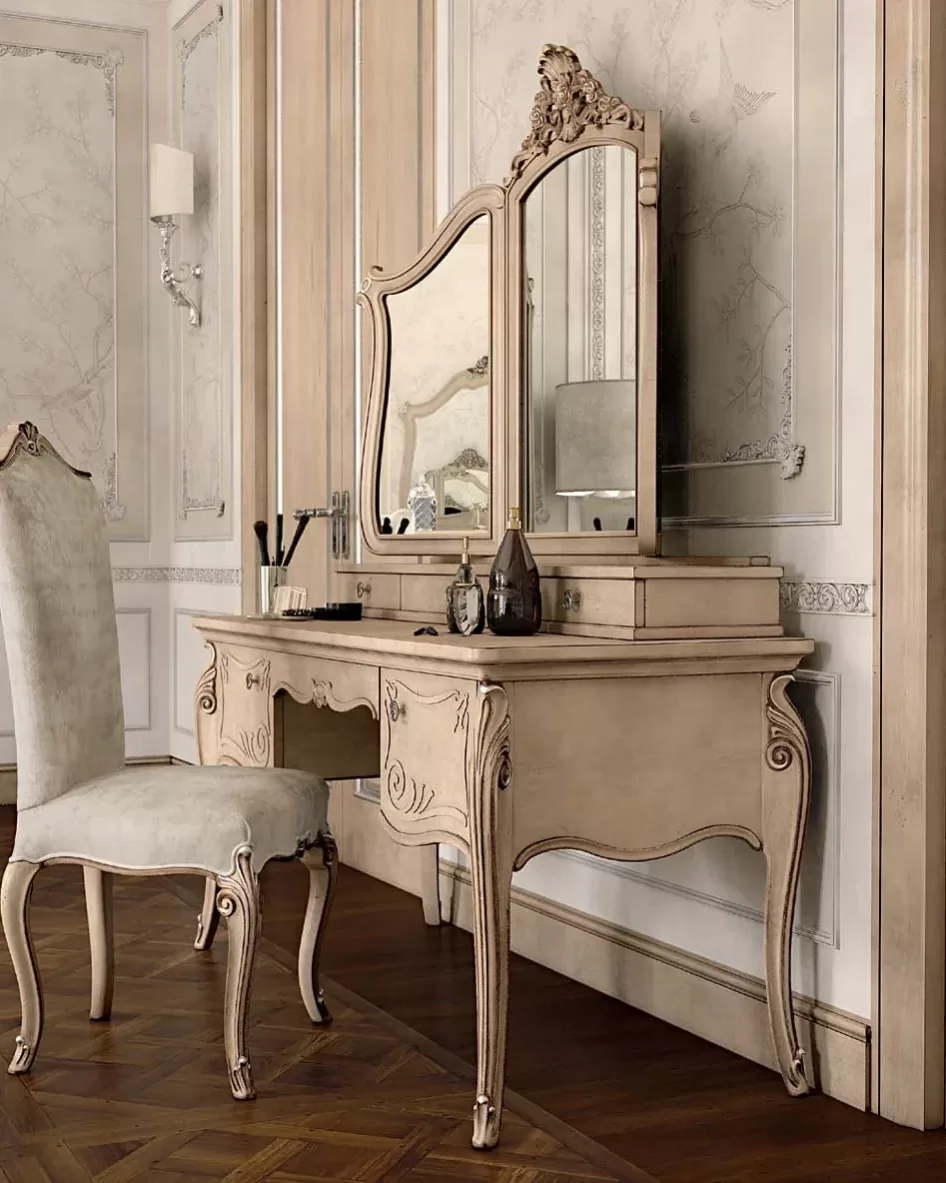 Opera Dressing Table Mirror by Francesco Pasi, classic dressing table