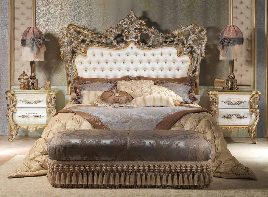Aida bed by Cappelletti, luxury beds