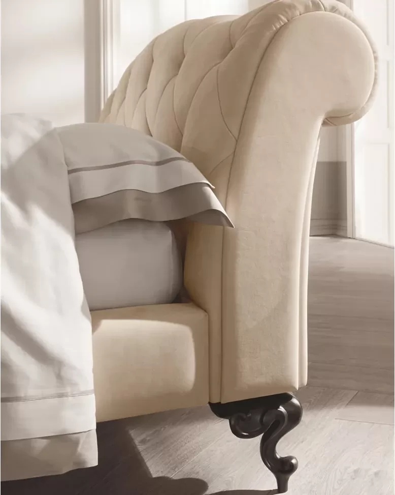 George bed by Cantori, luxury beds