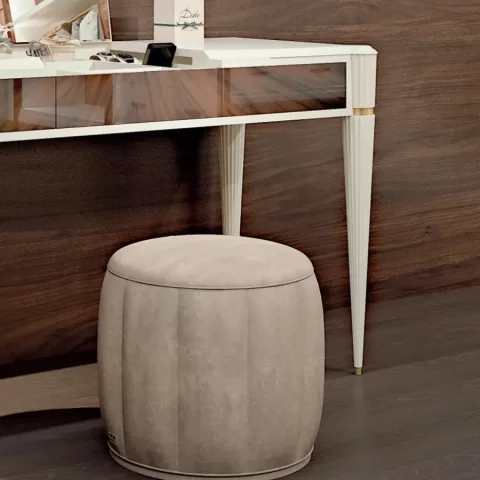 Ellipse Small Pouf