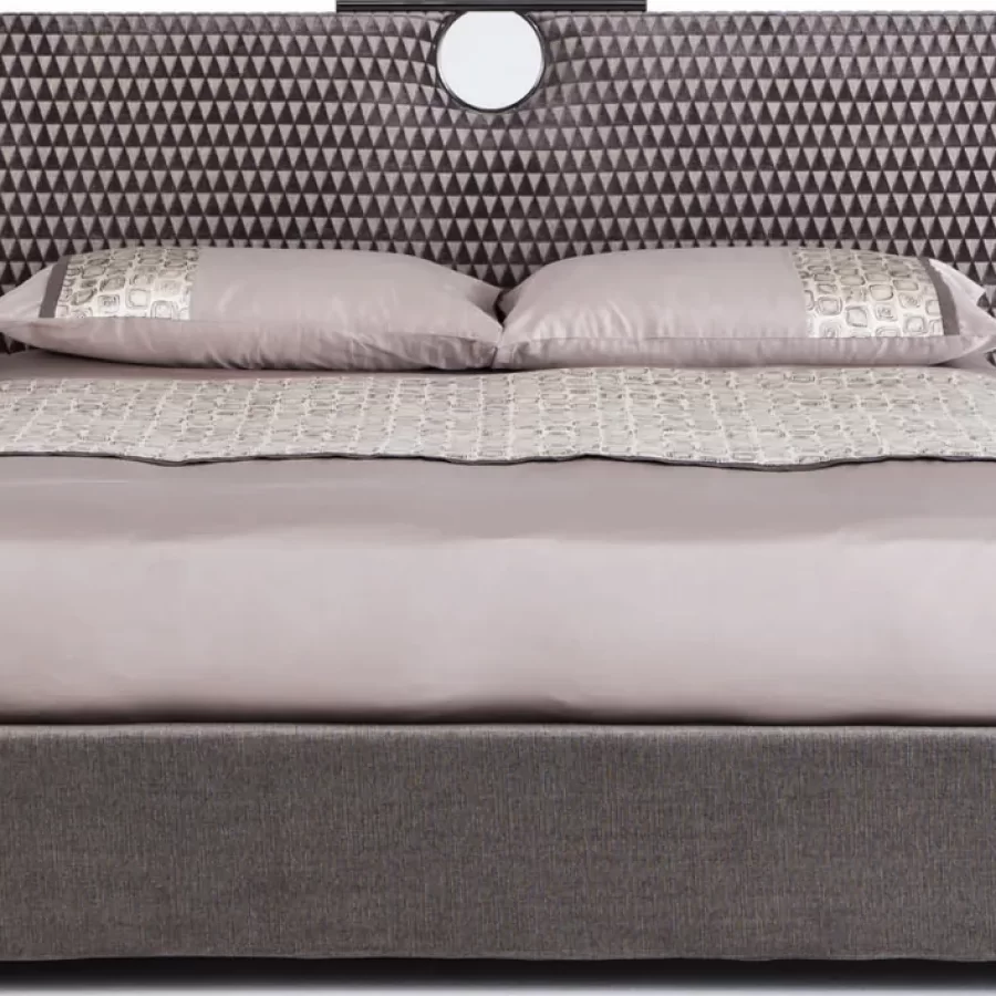 Bay Bed by Cantori, Italian furniture company for the bedroom, padded double bed