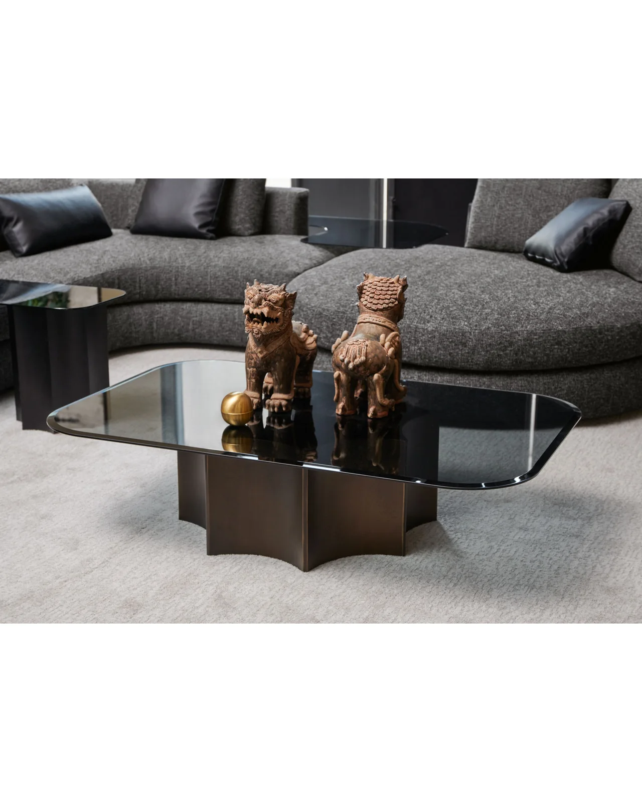 Florio coffee table by Cantori, in an interior setting, photo 7 of 7