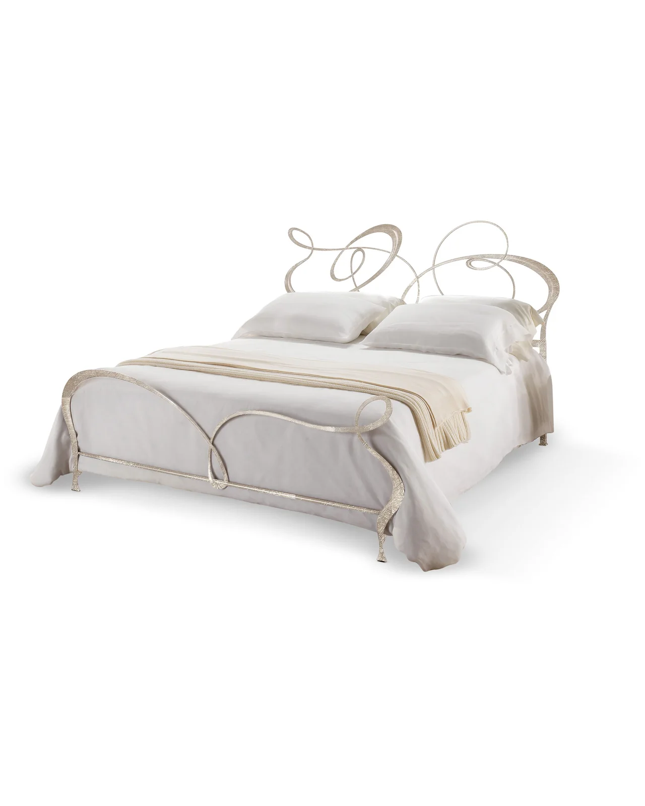 Letto Ghirigori di Cantori, vista in studio, foto 1 di 4, catalogo Nobili Design