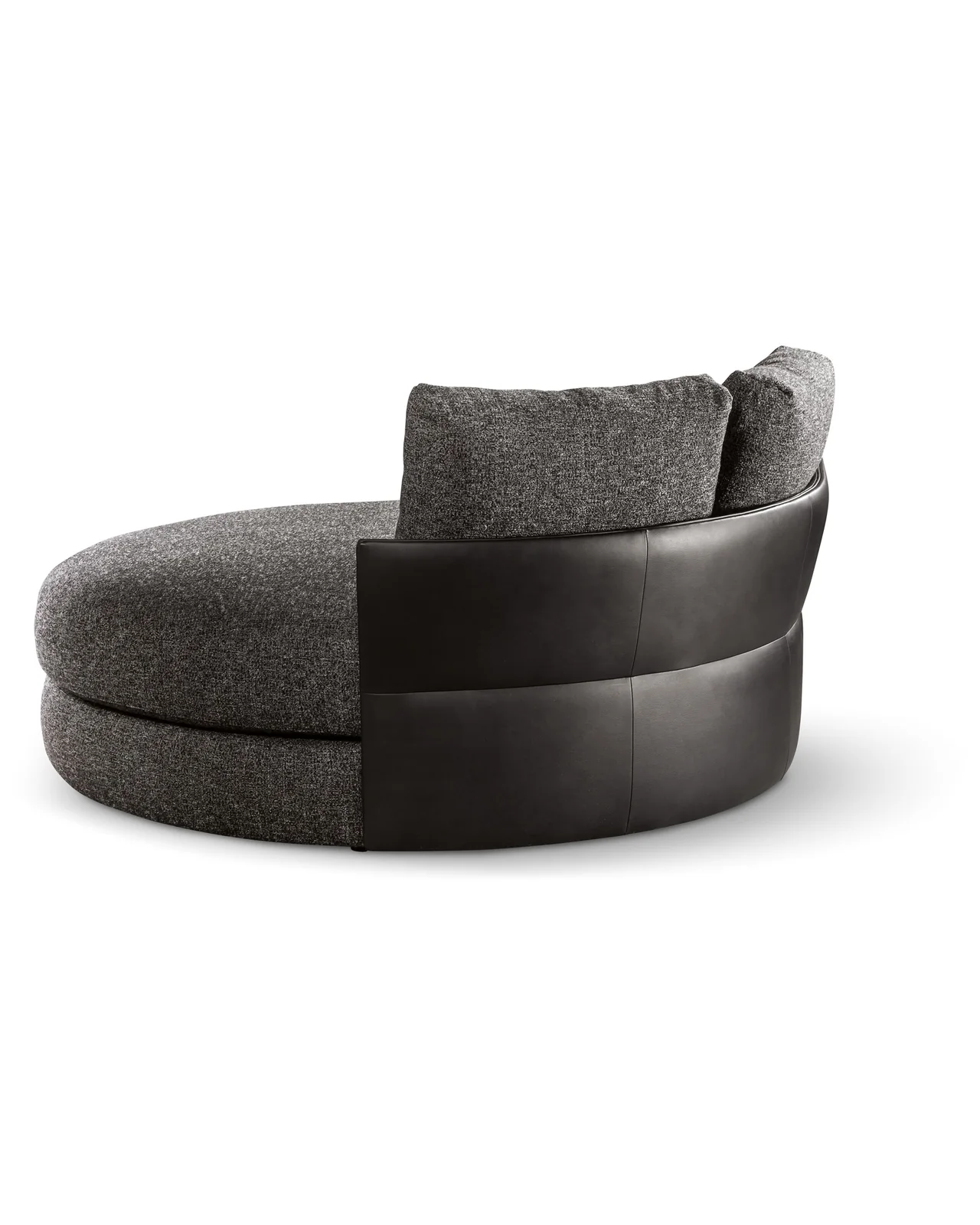 Oasi modular sofa by Cantori, studio view, photo 7 of 12, Nobili Design catalog