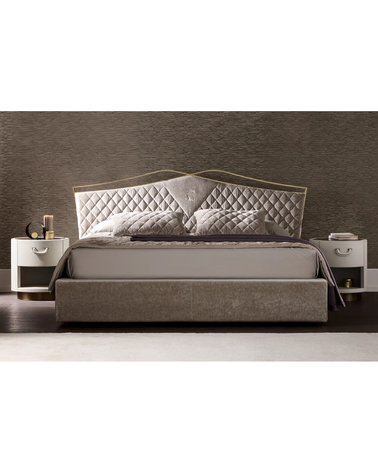 Valentino bed by Cantori, in an interior setting, photo 6 of 6