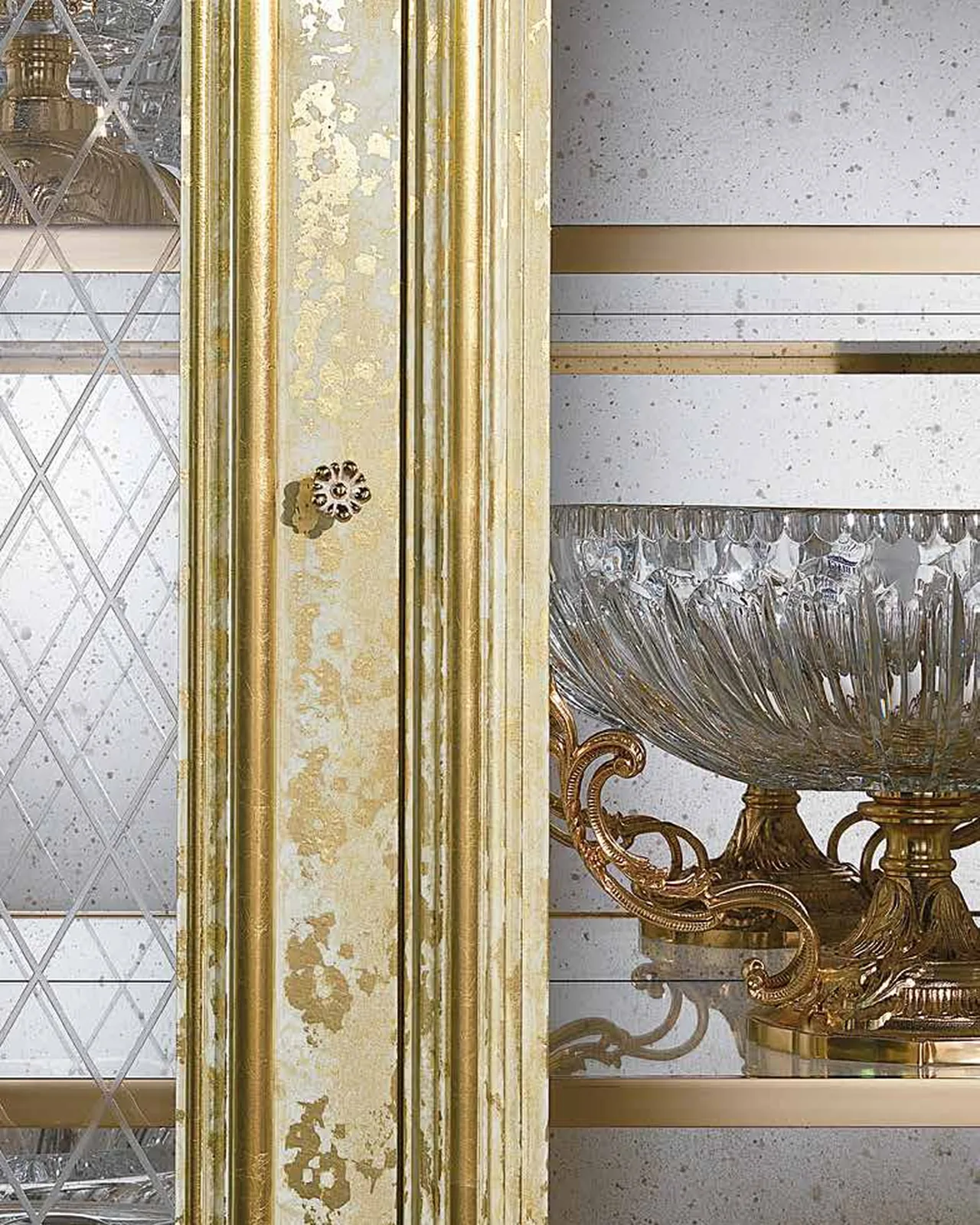 Aida Four-Door Showcase AD019, Cappelletti Aida collection, classic Italian display cabinet in a classic dining room setting, photo 1 of 4
