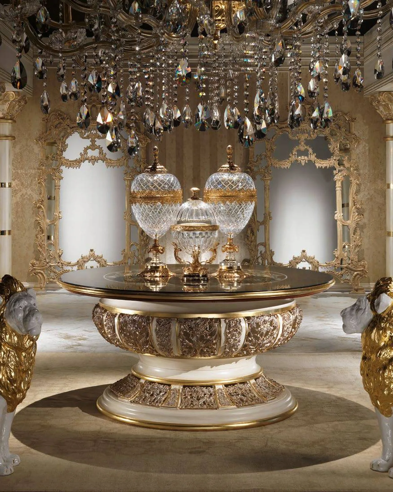 Tavolo da pranzo rotondo Royal con piano in madreperla N25214, collezione Royal di Cappelletti, tavolo da pranzo classico italiano in una sala da pranzo classica, foto 2 di 2