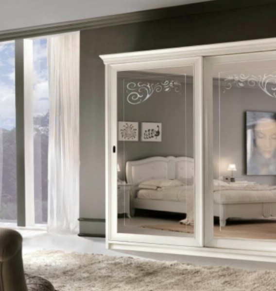 Classic bedroom wardrobe made of wood New Deco 2