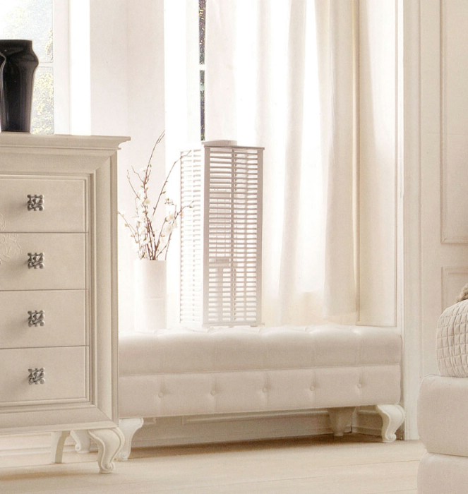 Classic luxury bedroom furniture Amelie White 6