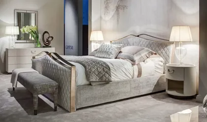 Upholstered bed Valentino. Dim. x x cm h, Italian furniture