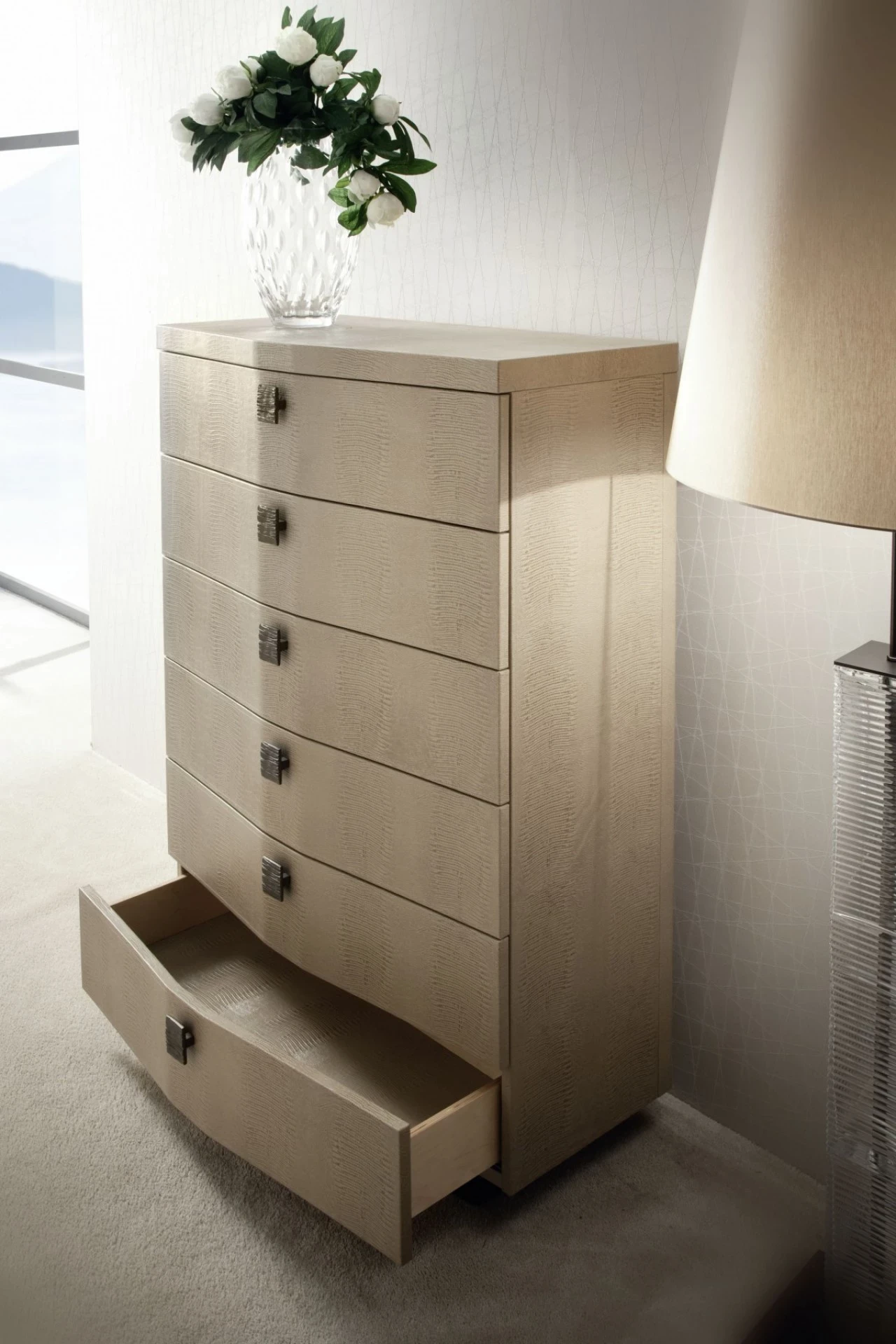 Lifetime High Quality Bedroom Set, luxury bedroom furniture, sizes adapted where the maker allows