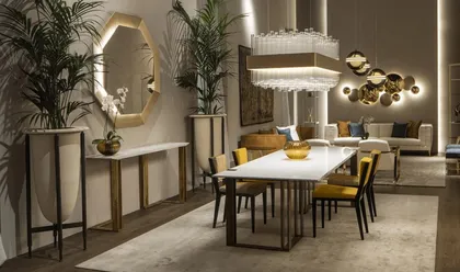Seduta stile treno color oro perla, arredo di lusso